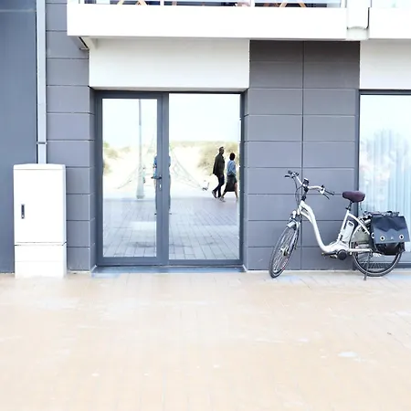 דירה Beachside Modern Retreat ניופורט