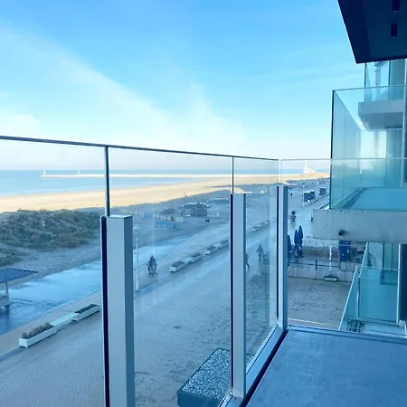 דירה Beachside Modern Retreat *
